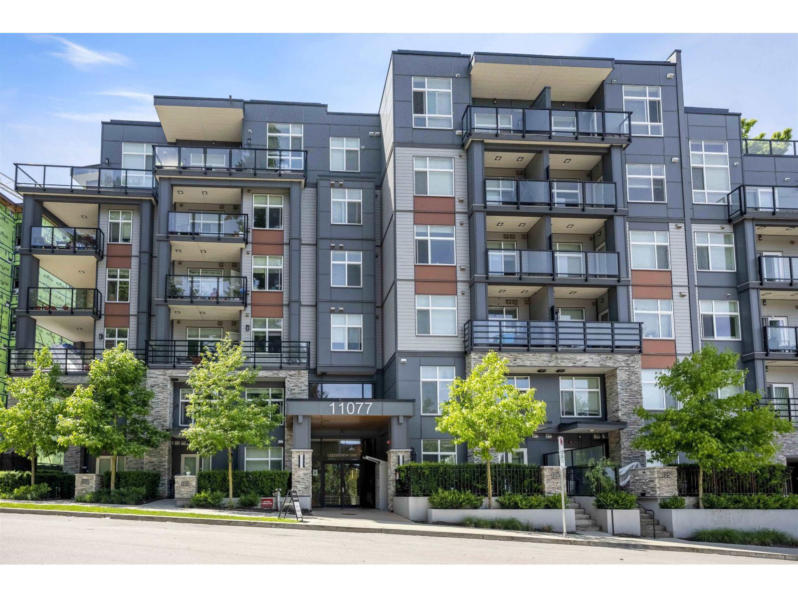 402 11077 RAVINE ROAD