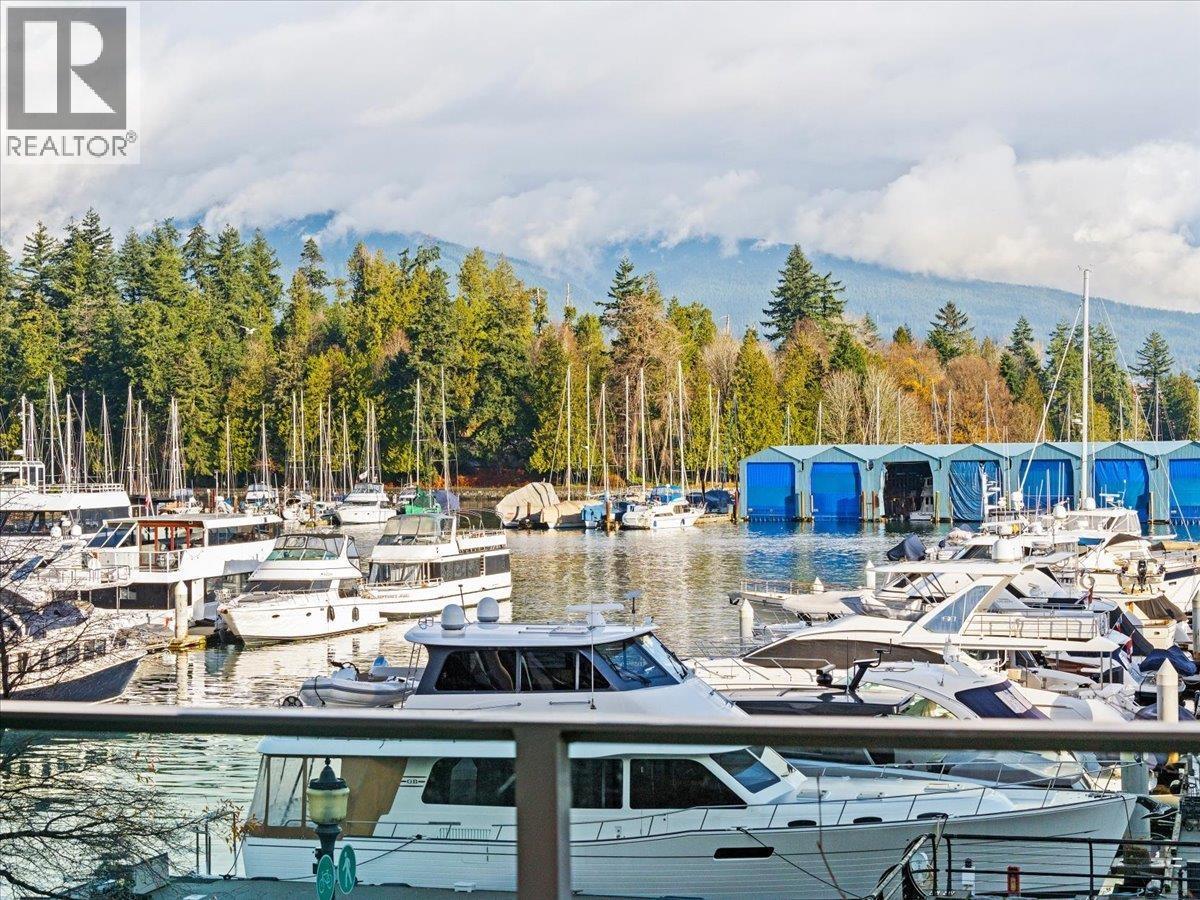 205 - 1717 BAYSHORE DRIVE