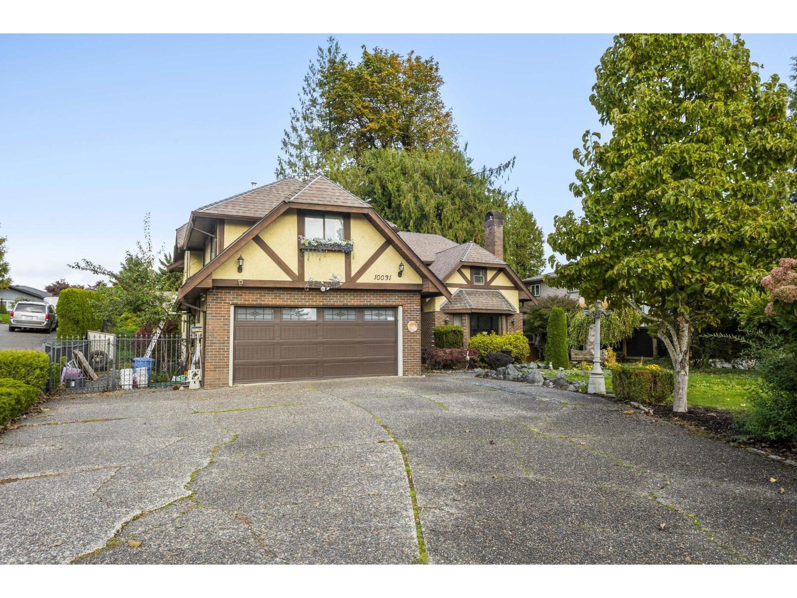 10031 EAGLE CRESCENT, Little Mountain