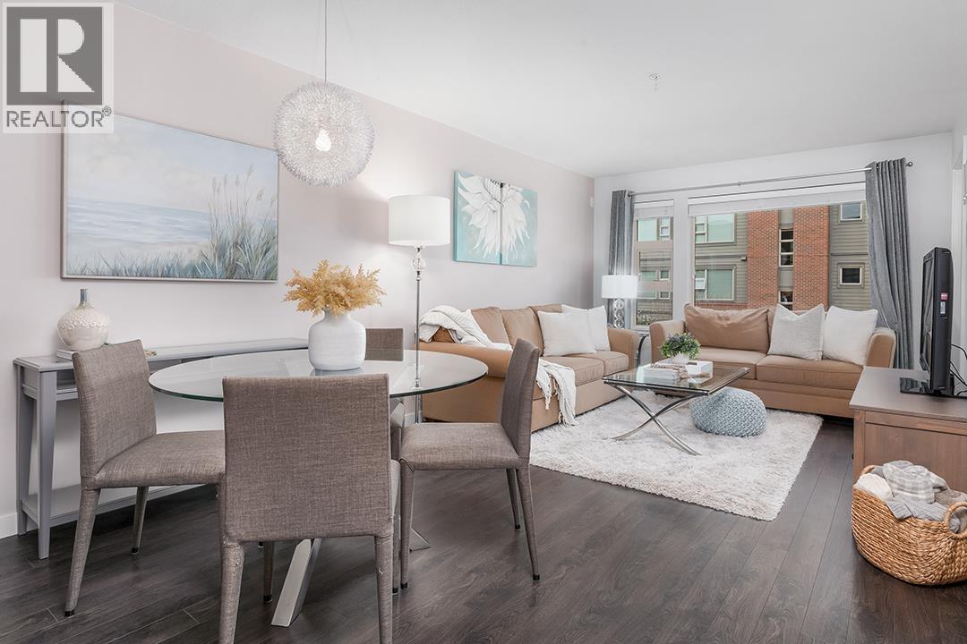 301 1673 LLOYD AVENUE