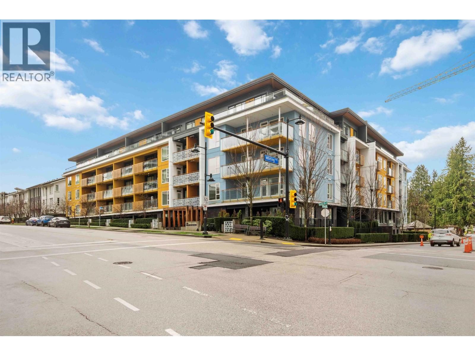 316 516 FOSTER AVENUE