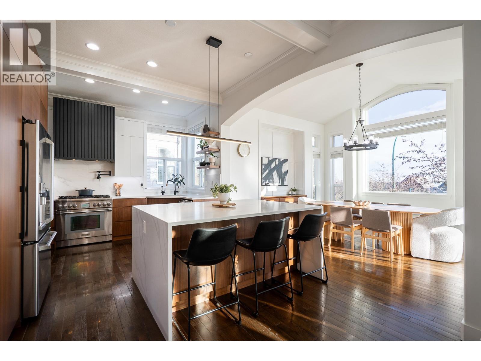 1312 FIFESHIRE STREET