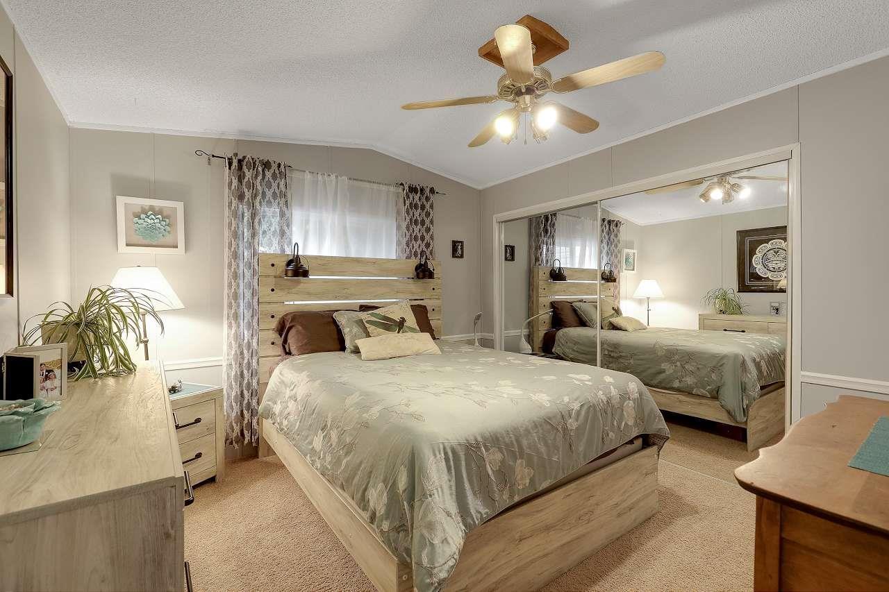 59 43201 LOUGHEED HIGHWAY