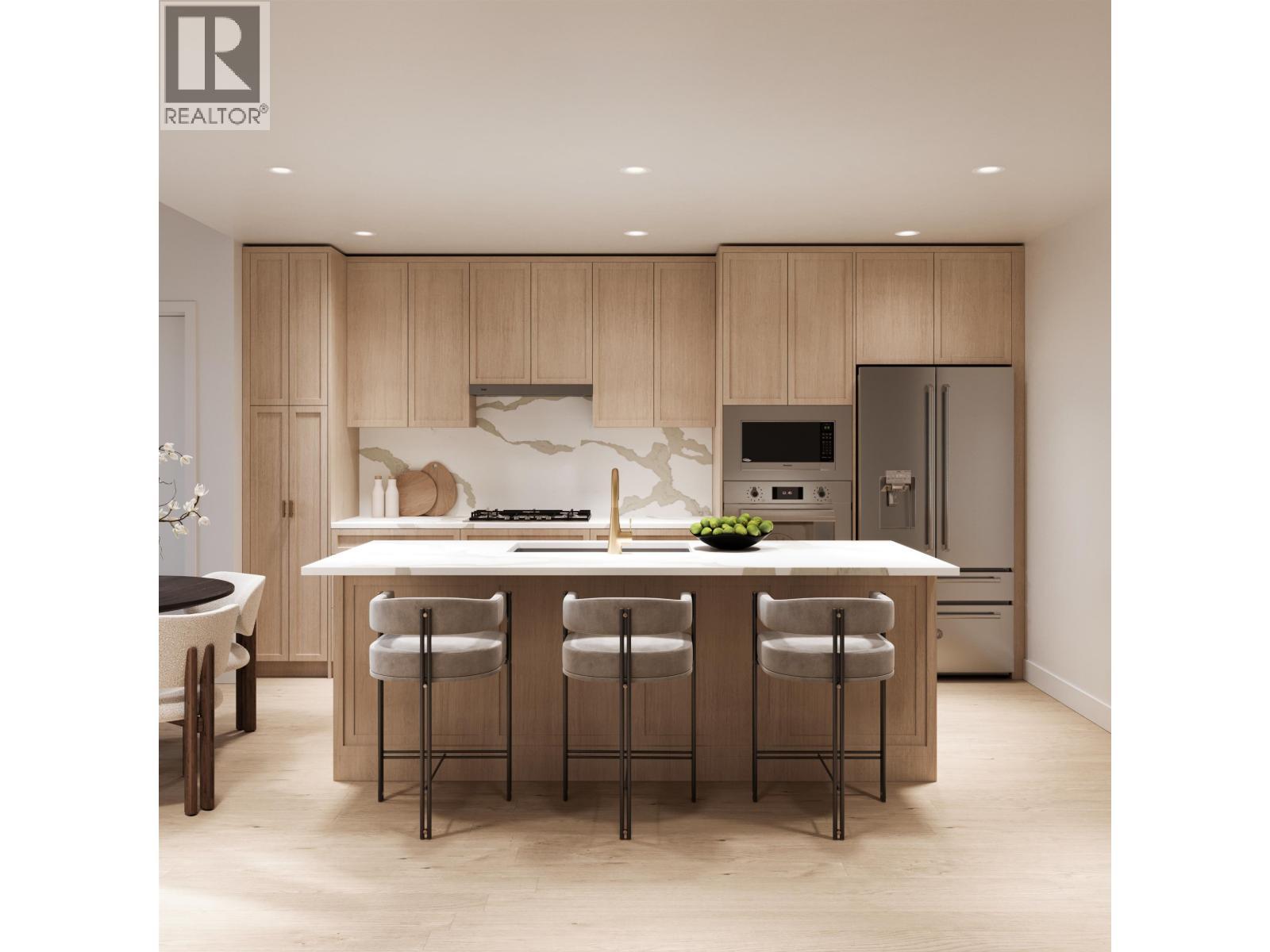 305 4451 HASTINGS STREET