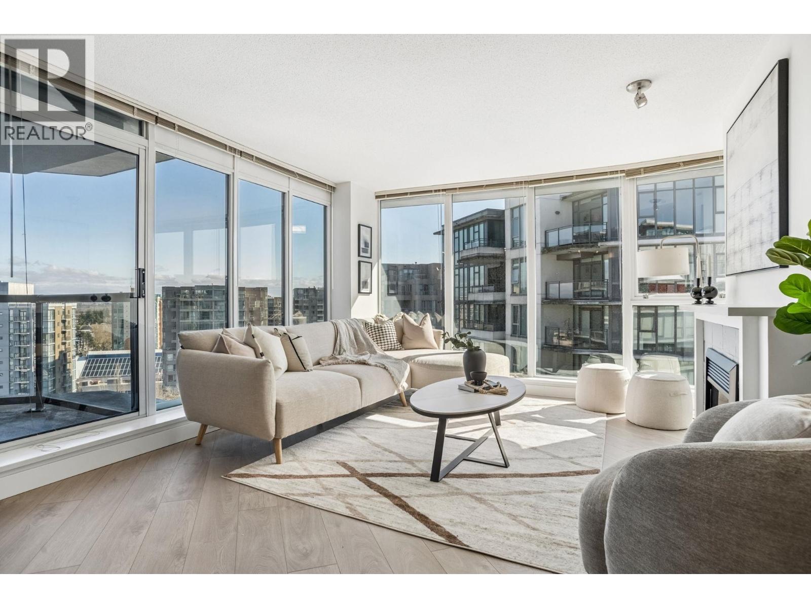 1805 6068 NO. 3 ROAD