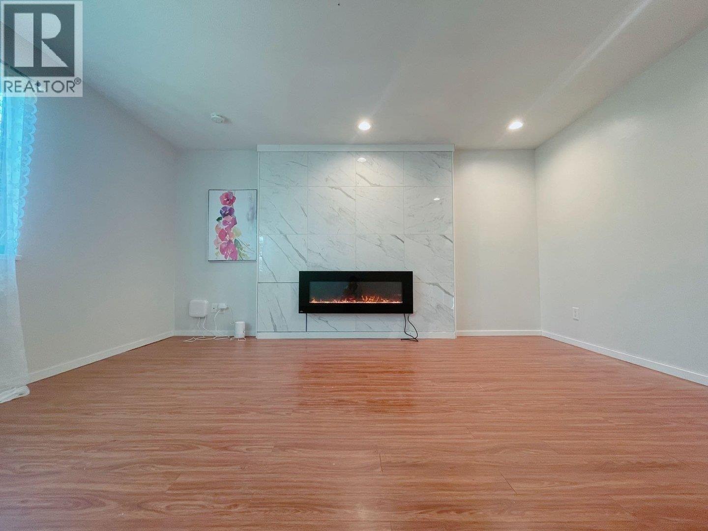 Ground Level 11625 231B STREET