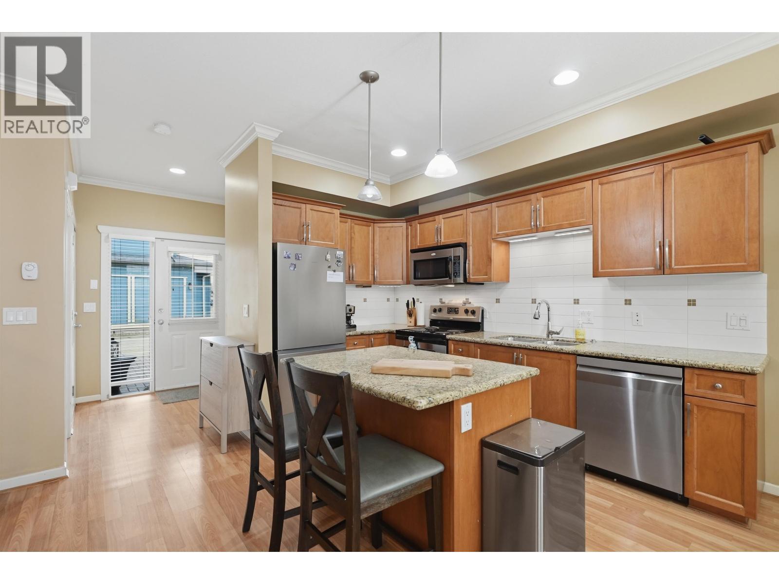 7 4910 CENTRAL AVENUE