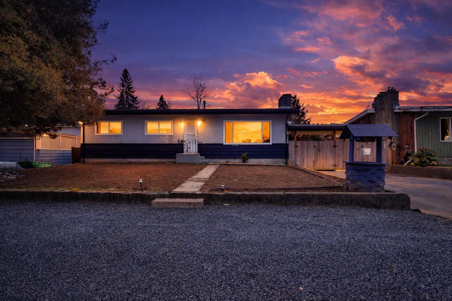 32140 BUECKERT AVENUE