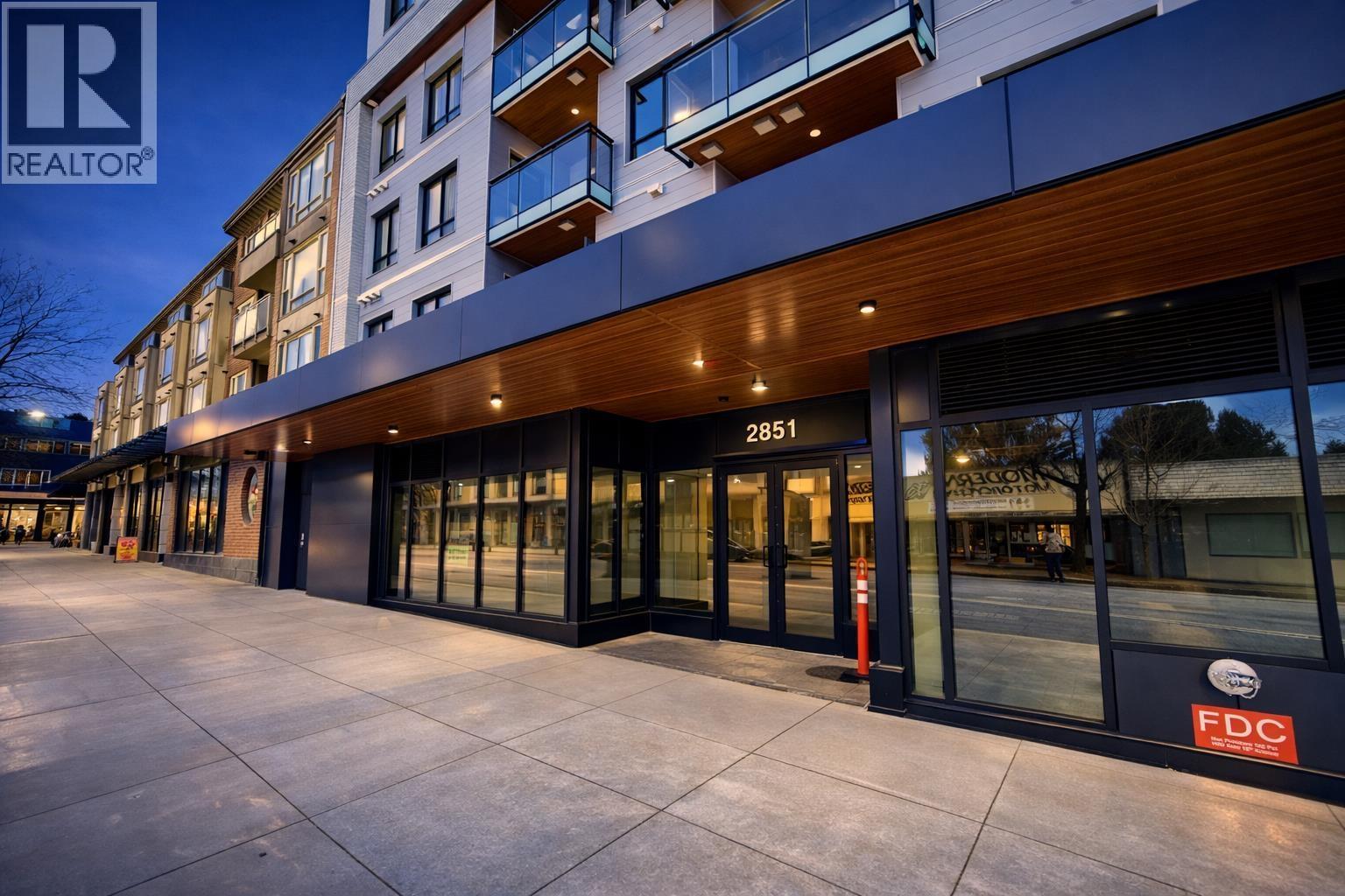 2851 COMMERCIAL DRIVE