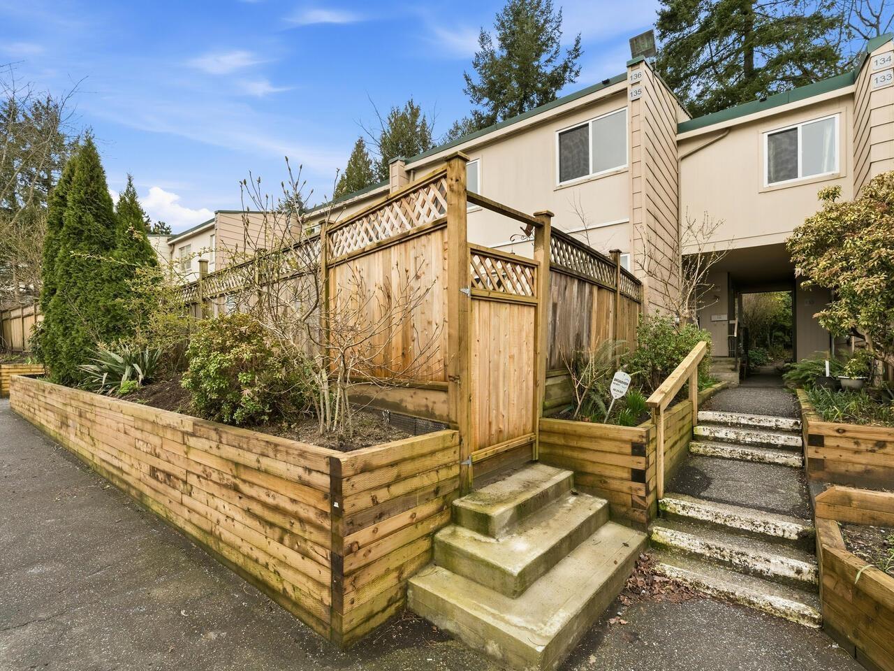 135 15215 105 AVENUE