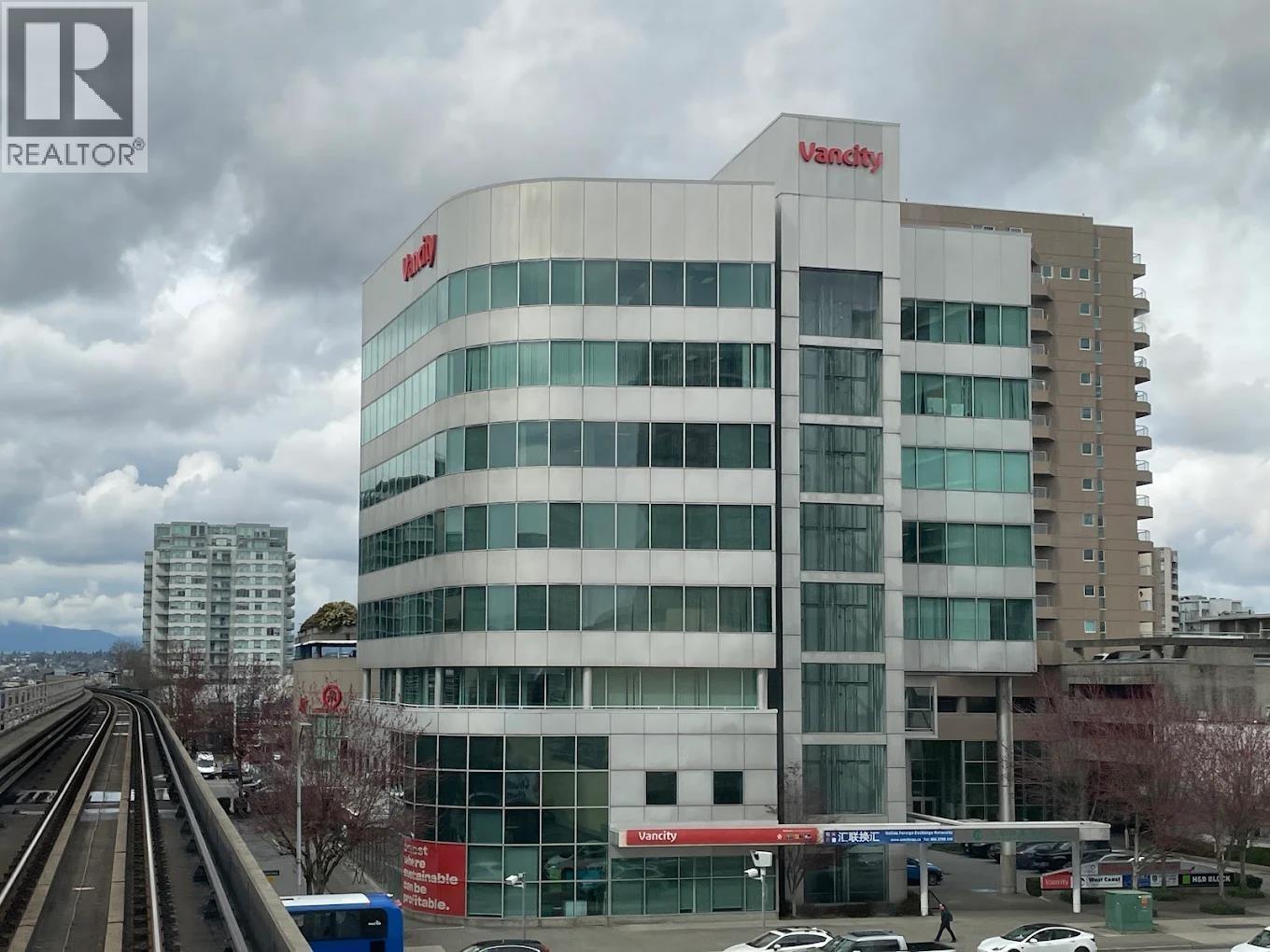 430 - 5900 NO. 3 ROAD