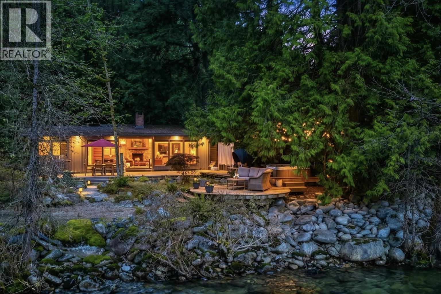 808 SEYMOUR BOULEVARD