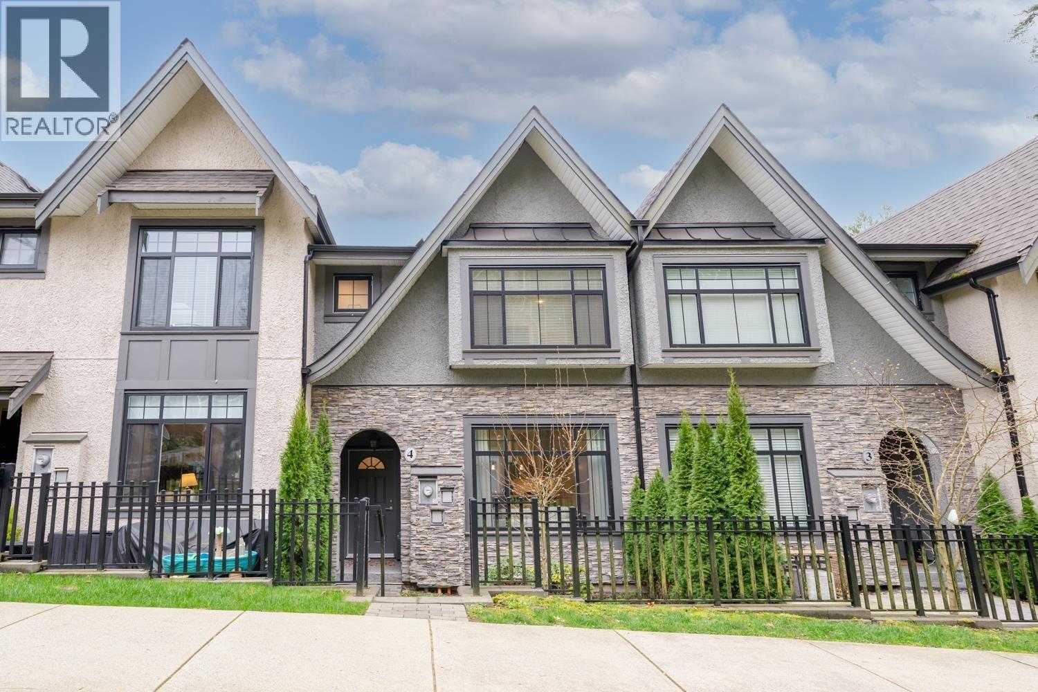 4 3406 ROXTON AVENUE