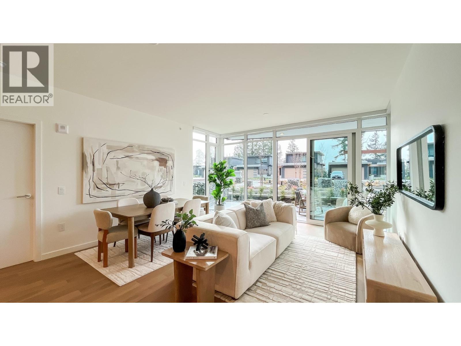 102 3963 UPLANDS WAY