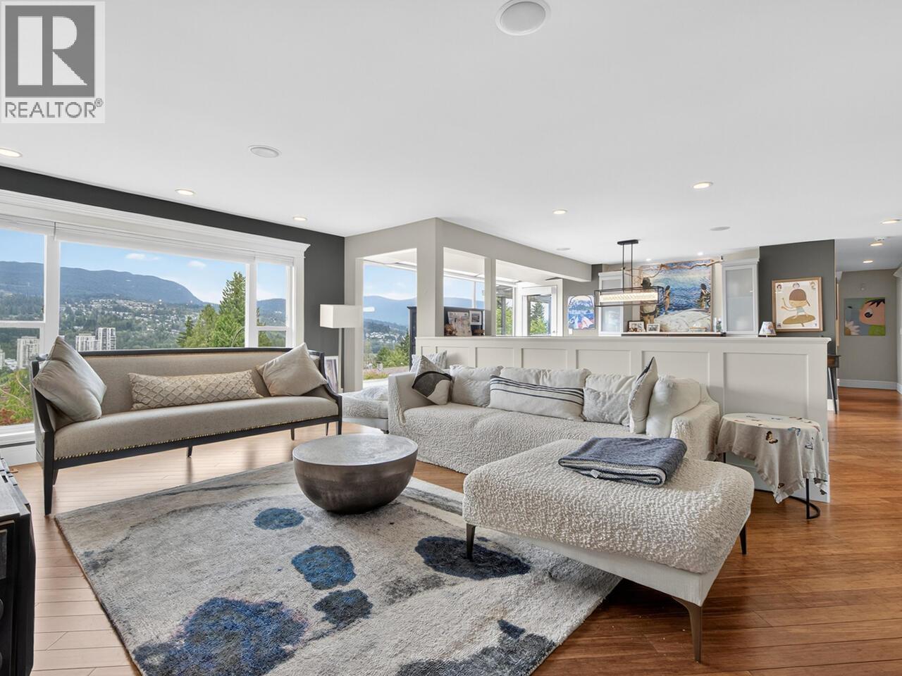 1052 CORONA CRESCENT