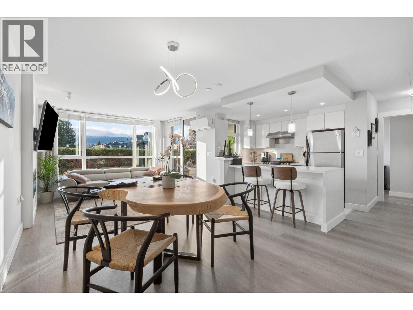 308 160 W 3RD STREET