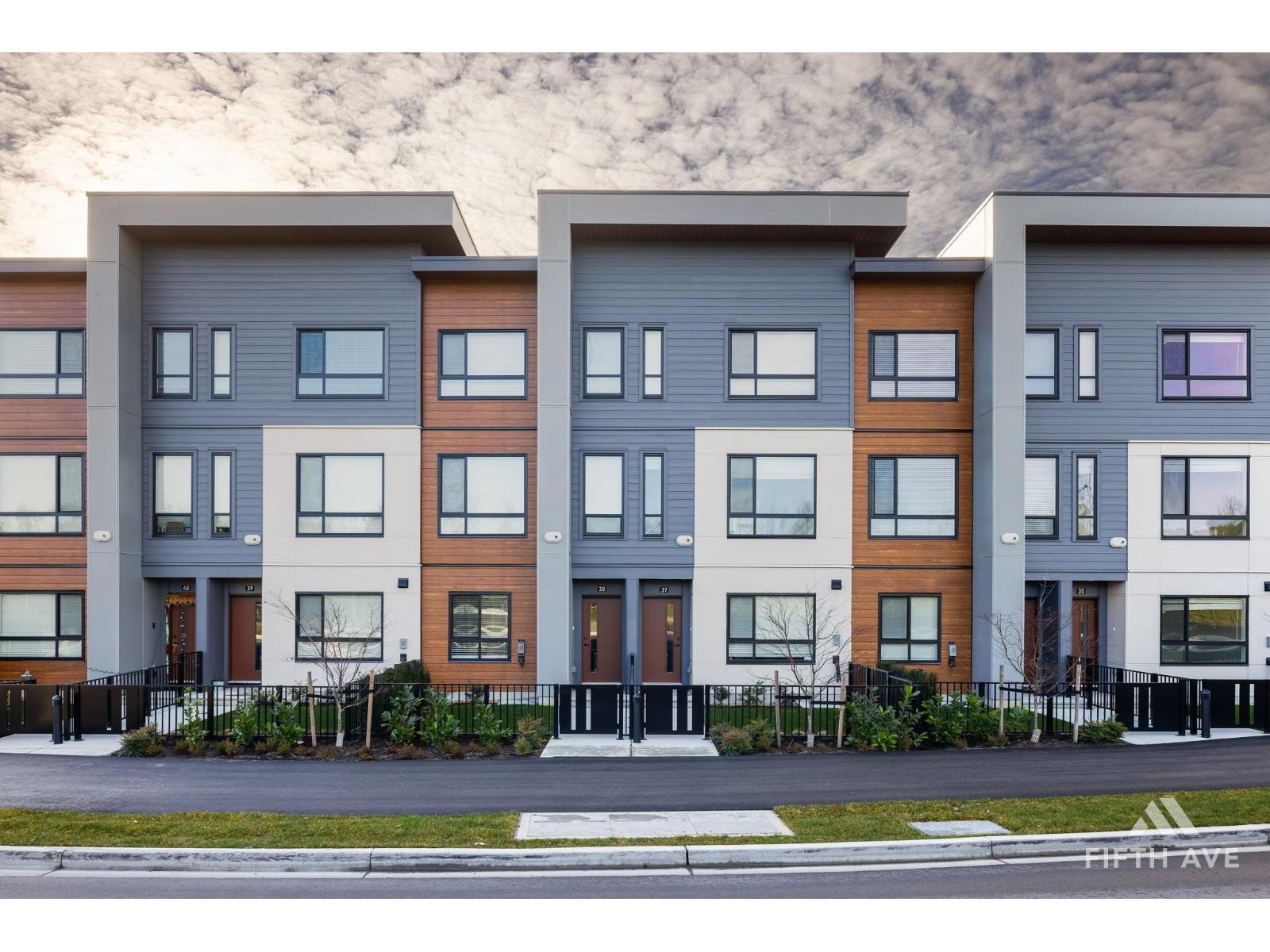 93 30530 CARDINAL AVENUE