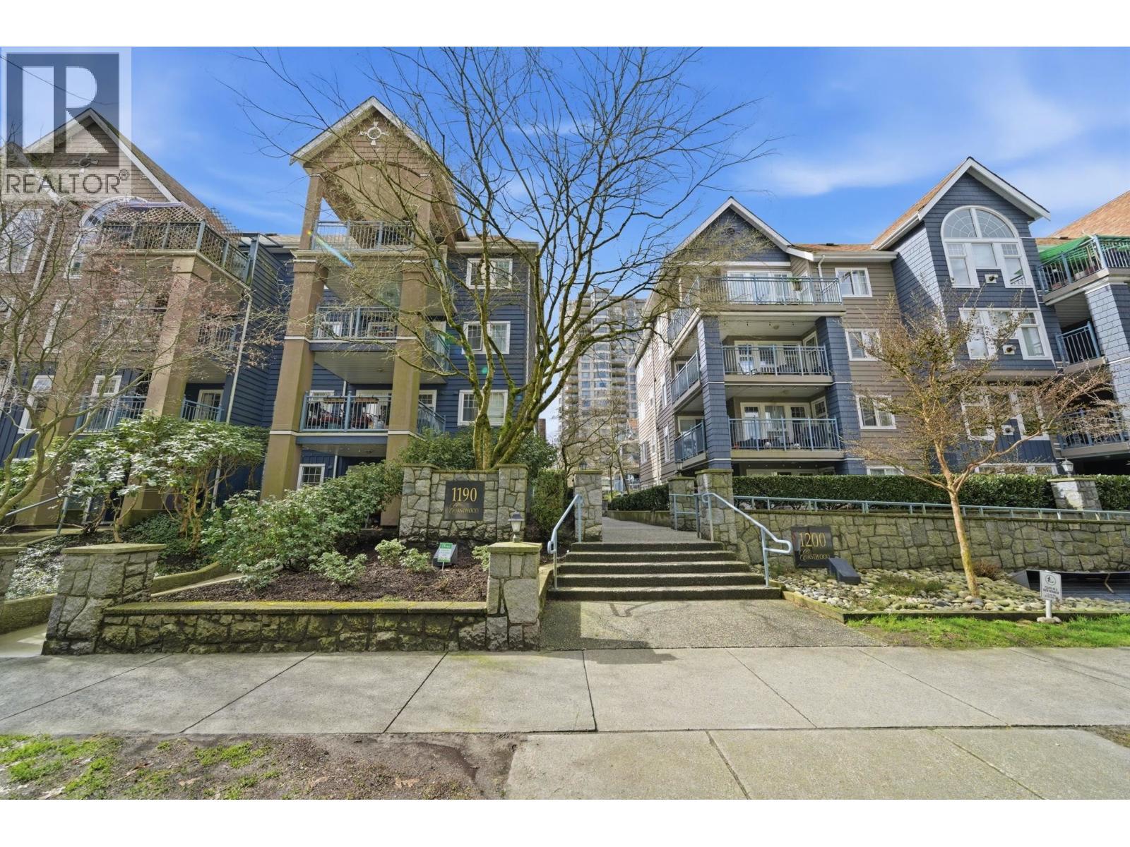 105 1190 EASTWOOD STREET
